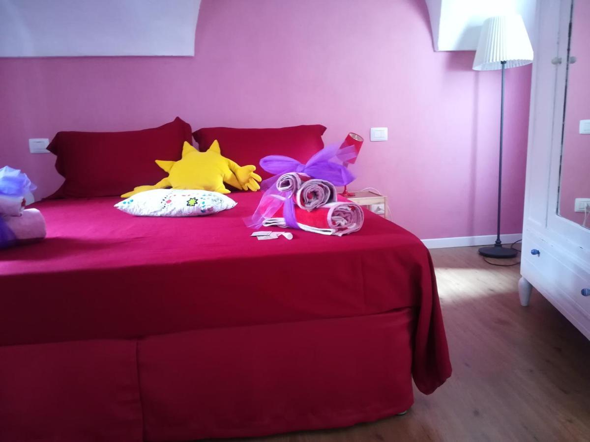 הוילה Rocchetta Nervina Casa Poetto מראה חיצוני תמונה