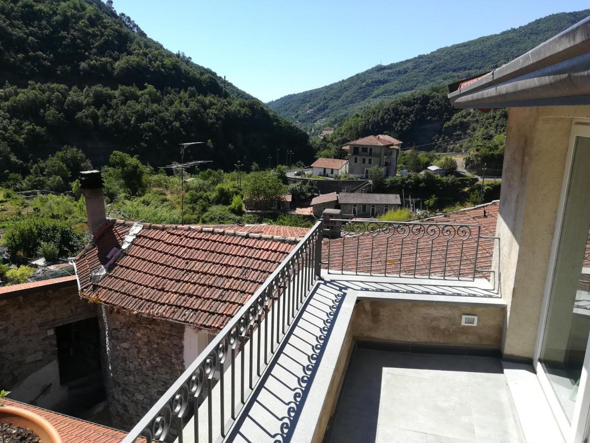הוילה Rocchetta Nervina Casa Poetto מראה חיצוני תמונה